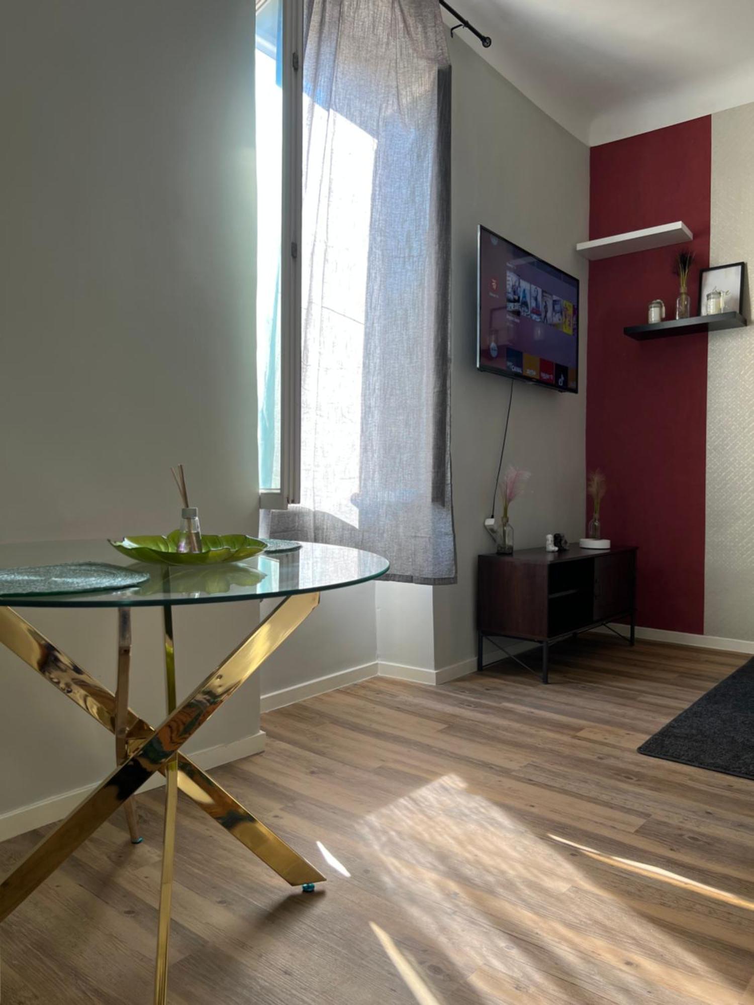 Studio, Plein Coeur De Marseille Apartment Екстериор снимка